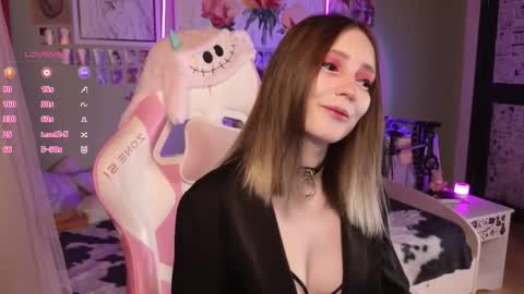 Evie online show from March 2026 10:36:01 PM