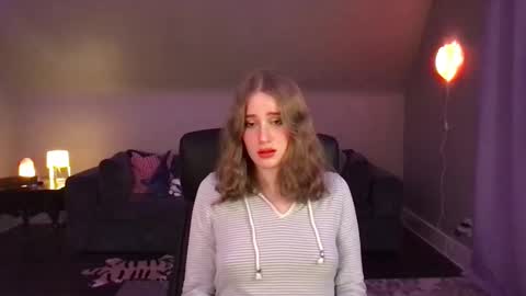 Snapshot of eviecam chatting on December 2024 05:29:02 AM Evie3 online show from December 2024 05:29:02 AM