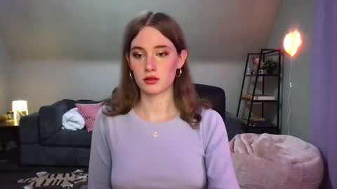 Snapshot of eviecam chatting on February 2025 12:47:02 AM Evie3 online show from February 2025 12:47:02 AM