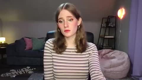 Snapshot of eviecam chatting on February 2025 11:54:01 PM Evie3 online show from February 2025 11:54:01 PM