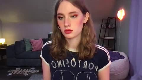 Snapshot of eviecam chatting on March 2025 11:37:01 PM Evie3 online show from March 2025 11:37:01 PM