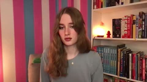 Snapshot of eviecam chatting on October 2025 07:02:01 PM Evie3 online show from October 2025 07:02:01 PM