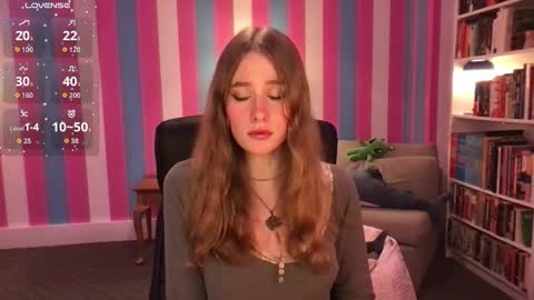 Snapshot of eviecam chatting on December 2025 02:41:02 AM Evie3 online show from December 2025 02:41:02 AM