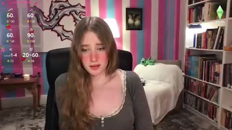 Snapshot of eviecam chatting on February 2026 03:27:01 AM Evie3 online show from February 2026 03:27:01 AM