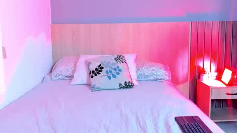 Snapshot of evilraven_ chatting on November 2025 04:04:01 AM evilraven_ online show from November 2025 04:04:01 AM