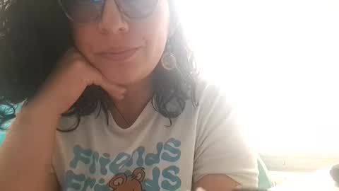 Evolet online show from November 2025 06:12:01 PM