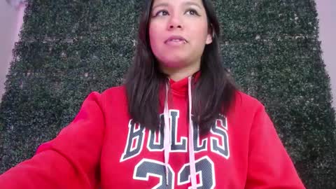 Im Evy online show from February 2026 10:27:01 AM