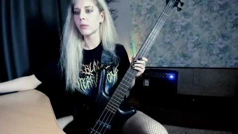 my real name is Irene but Exo is oke too  online show from April 2026 07:41:01 PM