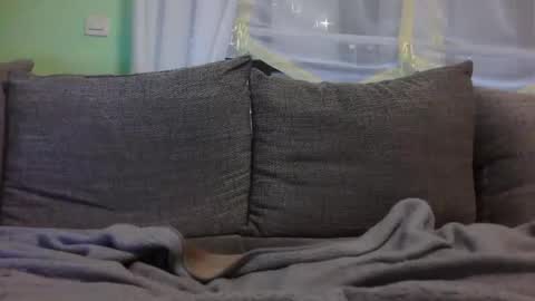 mi insta maddin 5011 online show from November 2025 10:54:01 AM