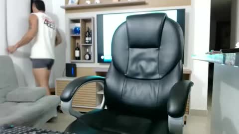 Snapshot of exotic_dude chatting on February 2026 03:07:02 AM camilo online show from February 2026 03:07:02 AM