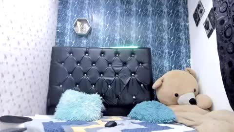 exotichot_couple online show from March 2026 10:17:02 PM