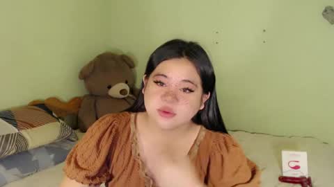 SHANTAL MARIE online show from June 2026 12:22:02 AM