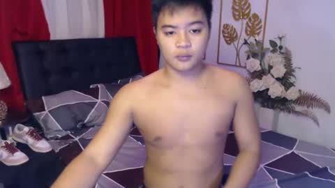 Snapshot of expensive_clark chatting on October 2025 06:50:01 PM expensive_clark online show from October 2025 06:50:01 PM