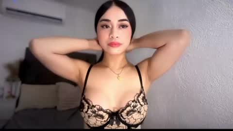 Snapshot of expensivets_chloe chatting on July 2026 10:24:02 PM chloee online show from July 2026 10:24:02 PM