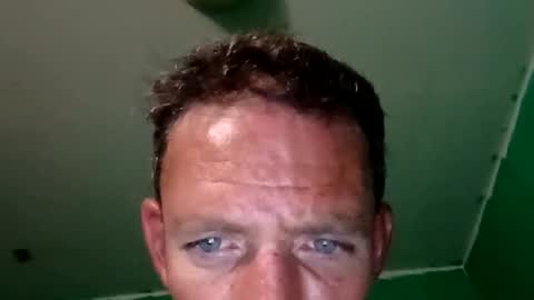 Snapshot of experttreecompany chatting on March 2026 06:06:02 AM experttreecompany online show from March 2026 06:06:02 AM