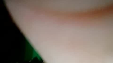 Snapshot of experttreecompany chatting on April 2026 01:11:01 PM experttreecompany online show from April 2026 01:11:01 PM