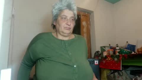 Snapshot of exquisitemature chatting on January 2025 10:44:02 PM ExquisiteMature online show from January 2025 10:44:02 PM