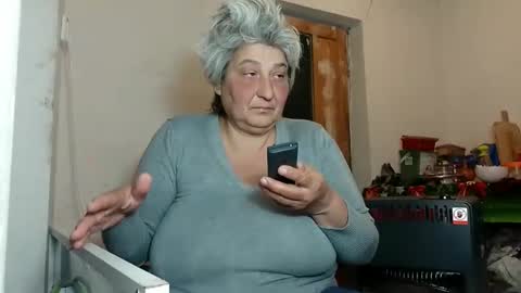 Snapshot of exquisitemature chatting on February 2025 05:53:02 PM ExquisiteMature online show from February 2025 05:53:02 PM