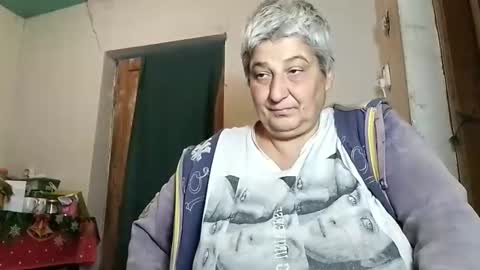 Snapshot of exquisitemature chatting on October 2025 07:20:02 AM ExquisiteMature online show from October 2025 07:20:02 AM