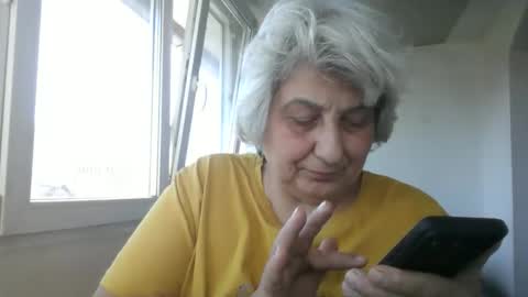 Snapshot of exquisitemature chatting on April 2026 10:38:02 AM ExquisiteMature online show from April 2026 10:38:02 AM