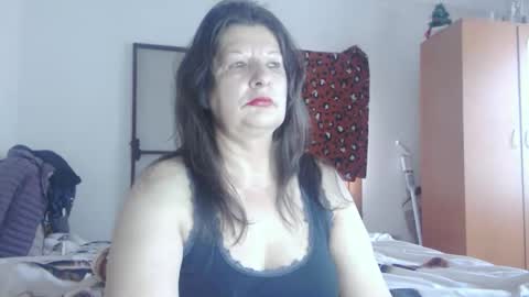 Snapshot of extasymature chatting on April 2026 05:10:01 AM ExtasyMature online show from April 2026 05:10:01 AM