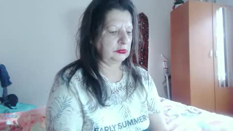 Snapshot of extasymature chatting on May 2026 09:05:01 AM ExtasyMature online show from May 2026 09:05:01 AM