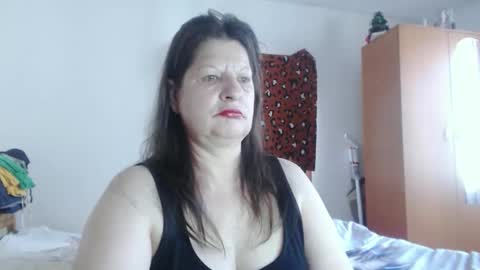 Snapshot of extasymature chatting on June 2026 05:39:01 AM ExtasyMature online show from June 2026 05:39:01 AM