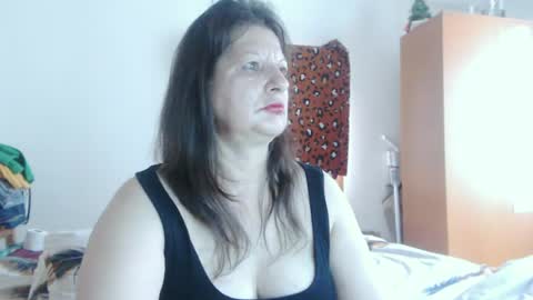 Snapshot of extasymature chatting on June 2026 06:00:01 AM ExtasyMature online show from June 2026 06:00:01 AM