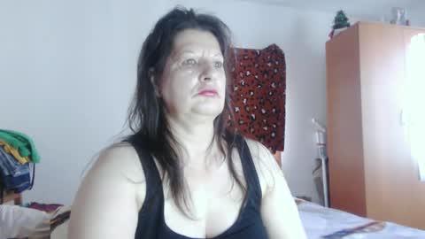 Snapshot of extasymature chatting on June 2026 05:17:02 AM ExtasyMature online show from June 2026 05:17:02 AM