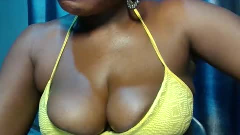 Snapshot of extremelywetgirl_ chatting on April 2026 10:44:01 AM extremelywetgirl_ online show from April 2026 10:44:01 AM