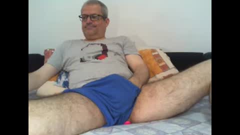 Snapshot of eyes12 chatting on June 2026 04:57:01 AM GEORGE online show from June 2026 04:57:01 AM