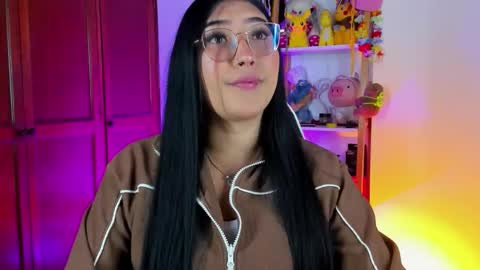 Snapshot of eymy_hadid_ chatting on January 2026 09:50:02 PM Emily online show from January 2026 09:50:02 PM