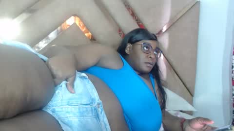 Snapshot of eyshaexotii chatting on February 2026 06:55:02 PM eyshaexotii online show from February 2026 06:55:02 PM