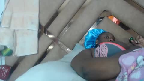 Snapshot of eyshaexotii chatting on February 2026 07:18:01 PM eyshaexotii online show from February 2026 07:18:01 PM