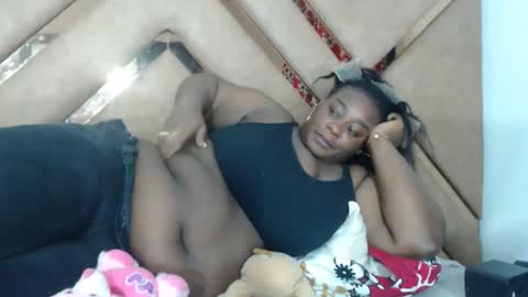 Snapshot of eyshaexotii chatting on March 2026 12:50:01 AM eyshaexotii online show from March 2026 12:50:01 AM