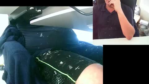 Snapshot of ezondi1 chatting on February 2025 02:33:01 AM EZONDI online show from February 2025 02:33:01 AM