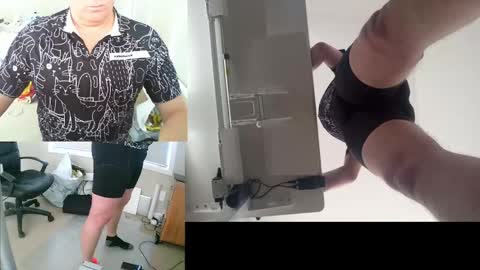 Snapshot of ezondi1 chatting on March 2025 03:32:01 AM EZONDI online show from March 2025 03:32:01 AM