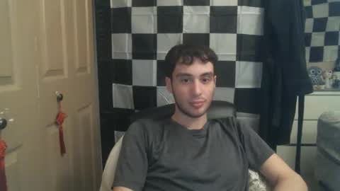 Ezra Naamah online show from March 2025 12:00:02 AM