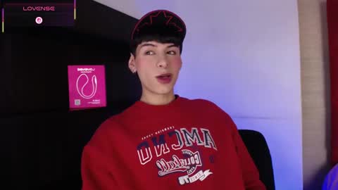 Juan online show from October 2025 05:08:02 AM