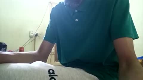 Snapshot of ezz_3zoo1 chatting on June 2026 06:36:01 PM weza online show from June 2026 06:36:01 PM