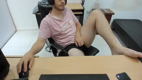 Ezzeq online show from January 2026 02:35:02 AM