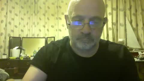 Snapshot of f1zzeek chatting on May 2026 10:50:01 PM f1zzeek online show from May 2026 10:50:01 PM