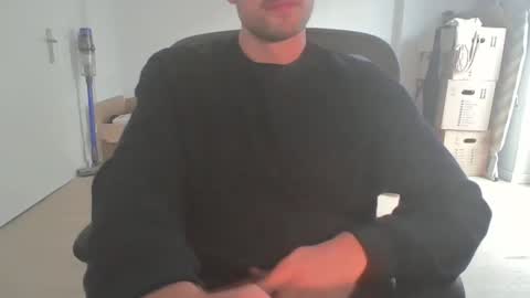 Snapshot of fabian_196 chatting on September 2025 05:02:02 PM Call me bitch online show from September 2025 05:02:02 PM