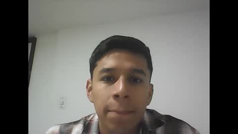 R online show from November 2025 09:57:01 PM