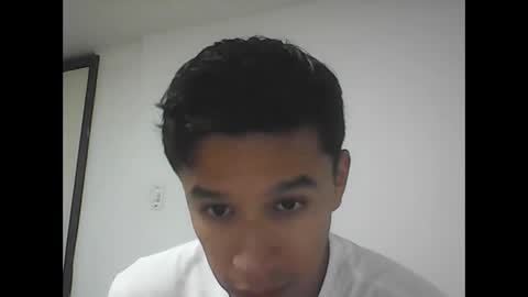 R online show from November 2025 07:13:02 PM