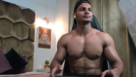 FABIO online show from November 2025 08:22:02 PM