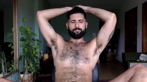 Fabrizzio online show from December 2025 06:48:01 PM