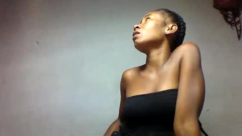 Snapshot of faiqua95 chatting on April 2026 10:42:01 AM faiqua95 online show from April 2026 10:42:01 AM