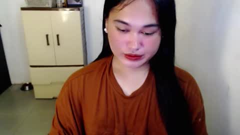 Snapshot of fairy_cuddle chatting on June 2026 05:08:01 AM call me shanaia online show from June 2026 05:08:01 AM