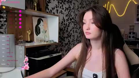 lina online show from June 2026 04:35:02 PM